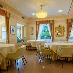 Ξενοδοχείο Astoria 4*