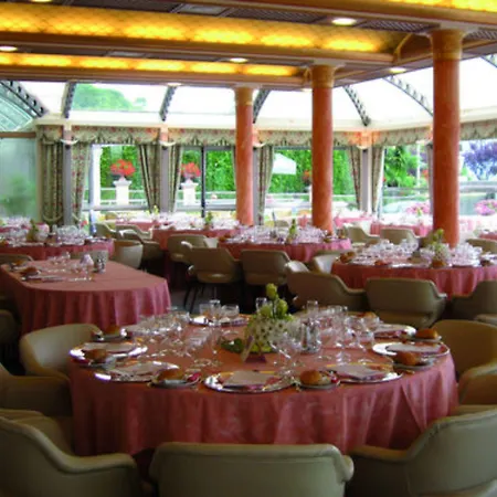 Astoria 4*